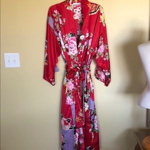 Natori Red Asian Floral Night Gown & Robe L/XL